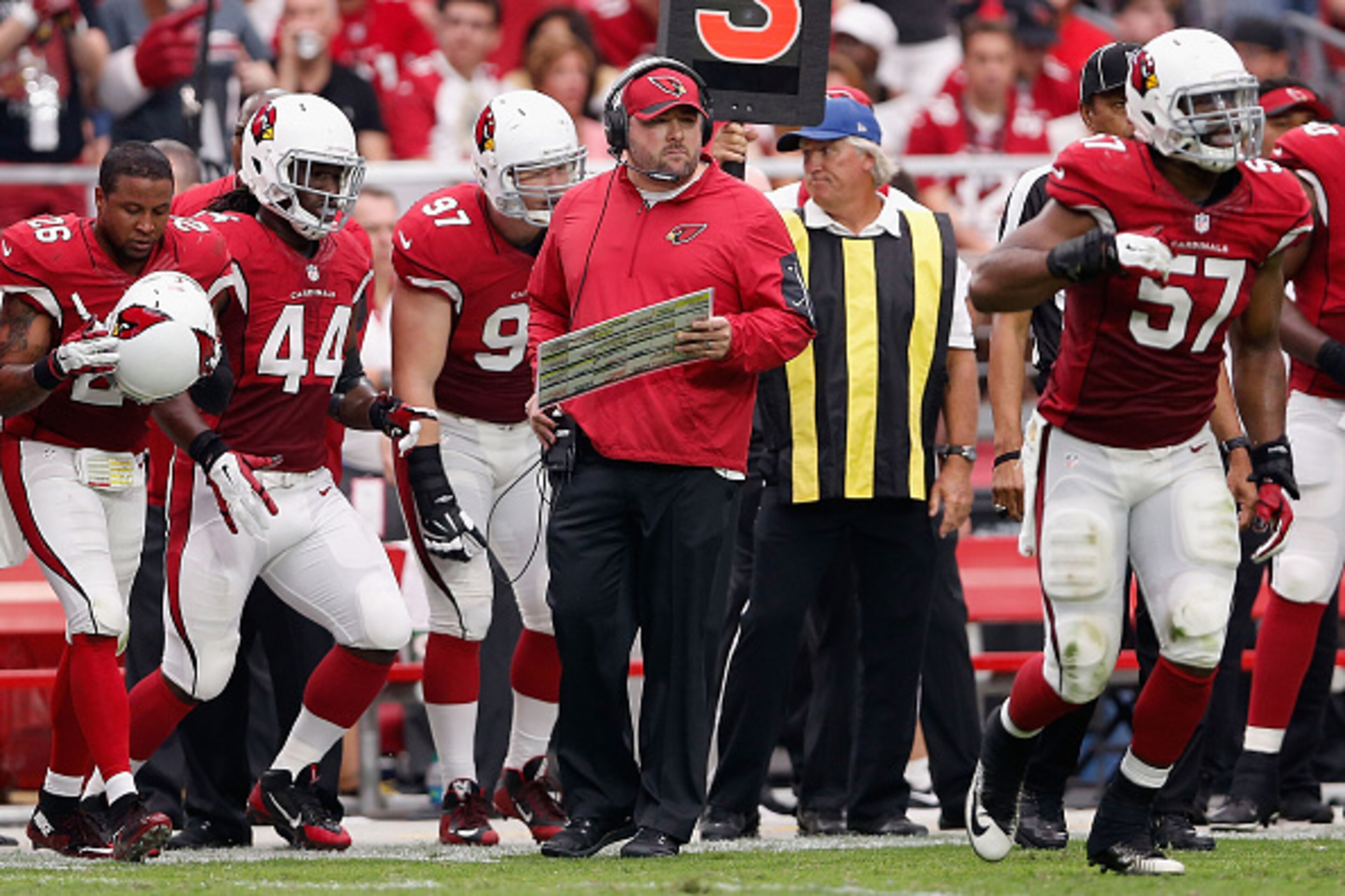 GLENDALE, AZ - SEPTEMBER 13:  Defensive Coordinator James Bettcher of the Arizona Cardinals during the NFL game against the New Orleans Saints at the University of Phoenix Stadium on September 13, 2015 in Glendale, Arizona.  (Photo by Christian Petersen/G