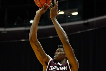 ANAHEIM, CA - NOVEMBER 27:  Robert Williams #44 of the Texas A&M Aggies makes a jump shot against the UCLA Bruins during the championship game of the Wooden Legacy at Honda Center on November 27, 2016 in Anaheim, California.  (Photo by Robert Laberge/Gett