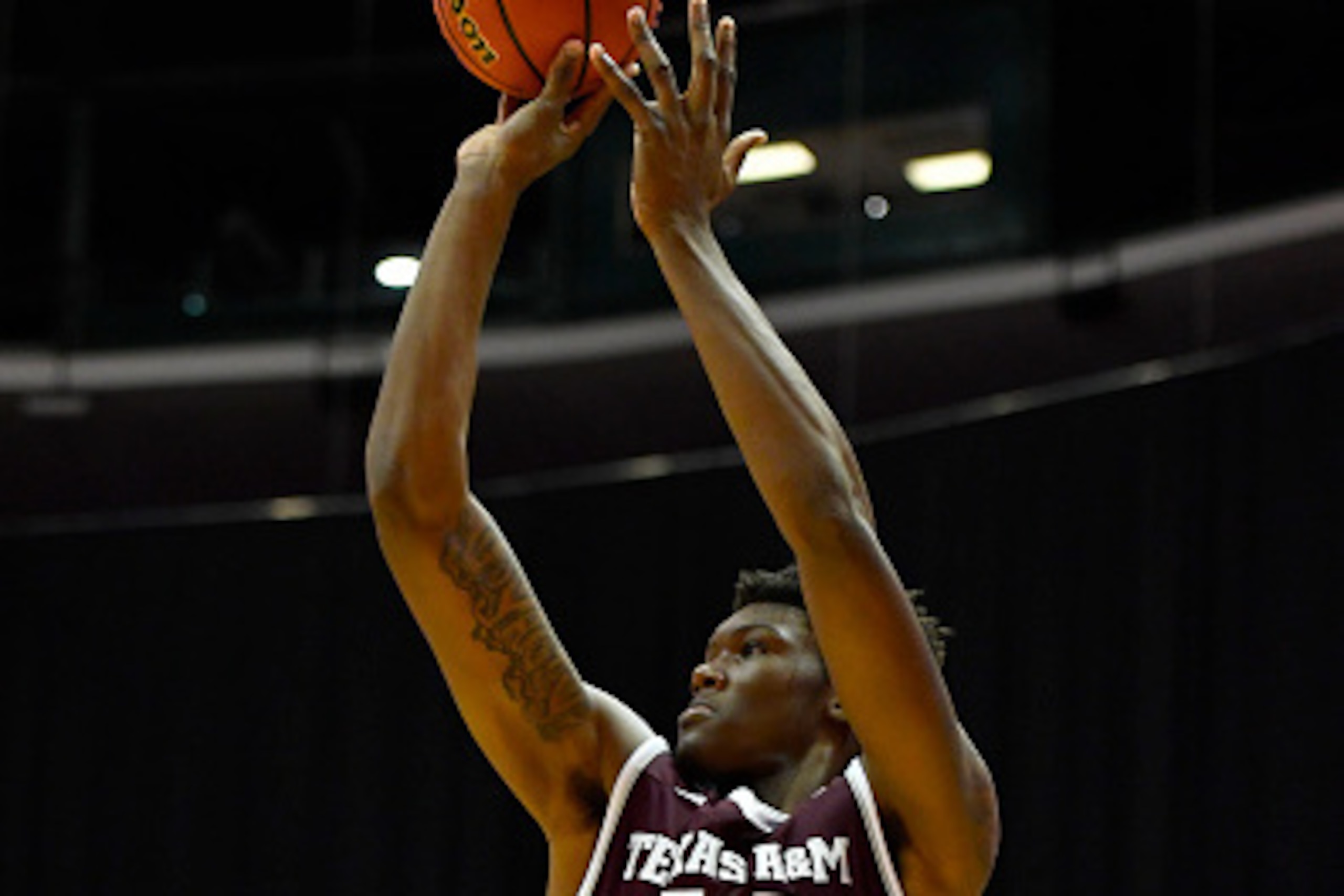 ANAHEIM, CA - NOVEMBER 27: Robert Williams #44 of the Texas A&M Aggies makes a jump shot against the UCLA Bruins during the championship game of the Wooden Legacy at Honda Center on November 27, 2016 in Anaheim, California. (Photo by Robert Laberge/Gett ANAHEIM, CA - NOVEMBER 27: Robert Williams #44 of the Texas A&M Aggies makes a jump shot against the UCLA Bruins during the championship game of the Wooden Legacy at Honda Center on November 27, 2016 in Anaheim, California. (Photo by Robert Laberge/Gett