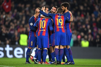 BARCELONA, SPAIN - DECEMBER 06:  Arda Turan of Barcelona (C) celebrates with team mates as he scores their third goal during the UEFA Champions League Group C match between FC Barcelona and VfL Borussia Moenchengladbach at Camp Nou on December 6, 2016 in 