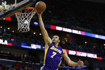 NEW ORLEANS, LA - NOVEMBER 29:  Larry Nance Jr. #7 of the Los Angeles Lakers shoots during the second half of a game against the New Orleans Pelicans at the Smoothie King Center on November 29, 2016 in New Orleans, Louisiana. NOTE TO USER: User expressly 