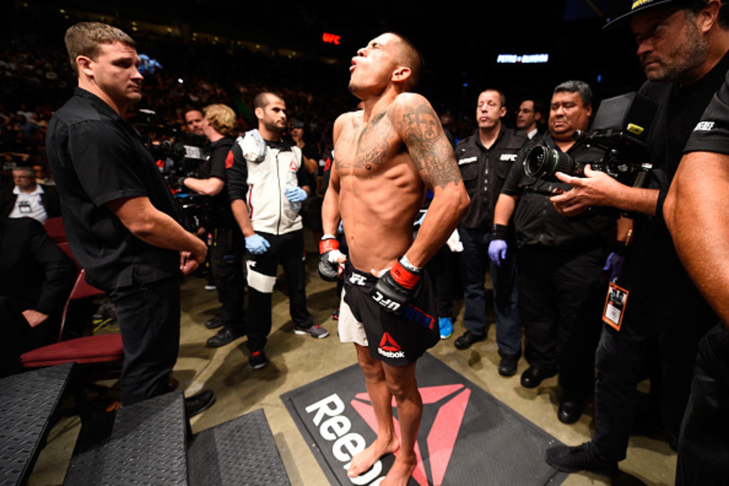 VANCOUVER, BC - AUGUST 27:  Anthony Pettis of the United States prepares to enter the Octagon before facing Charles Oliveira of Brazil in their featherweight bout during the UFC Fight Night event at Rogers Arena on August 27, 2016 in Vancouver, British Co