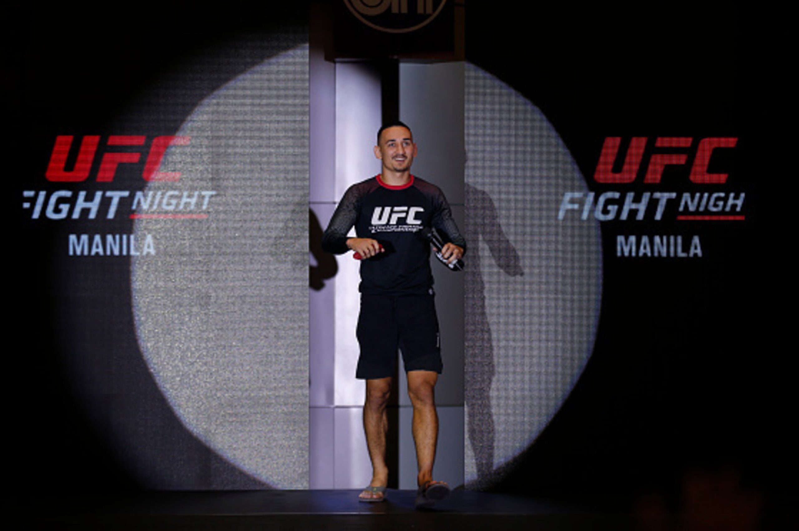 MANILA, PHILIPPINES - SEPTEMBER 17:  Max Holloway holds an open workout session for media and fans on September 17, 2016 at SM Megamall in Manila, Philippines.  (Photo by Jeoffrey Maitem/Zuffa LLC/Zuffa LLC via Getty Images)