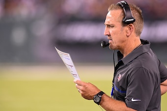 EAST RUTHERFORD, NJ - AUGUST 27:  Defensive coordinator Steve Spagnuolo of the New York Giants coaches from the sidelines a New York Jets during the second quarter at MetLife Stadium on August 27, 2016 in East Rutherford, New Jersey.  The Giants defeated 