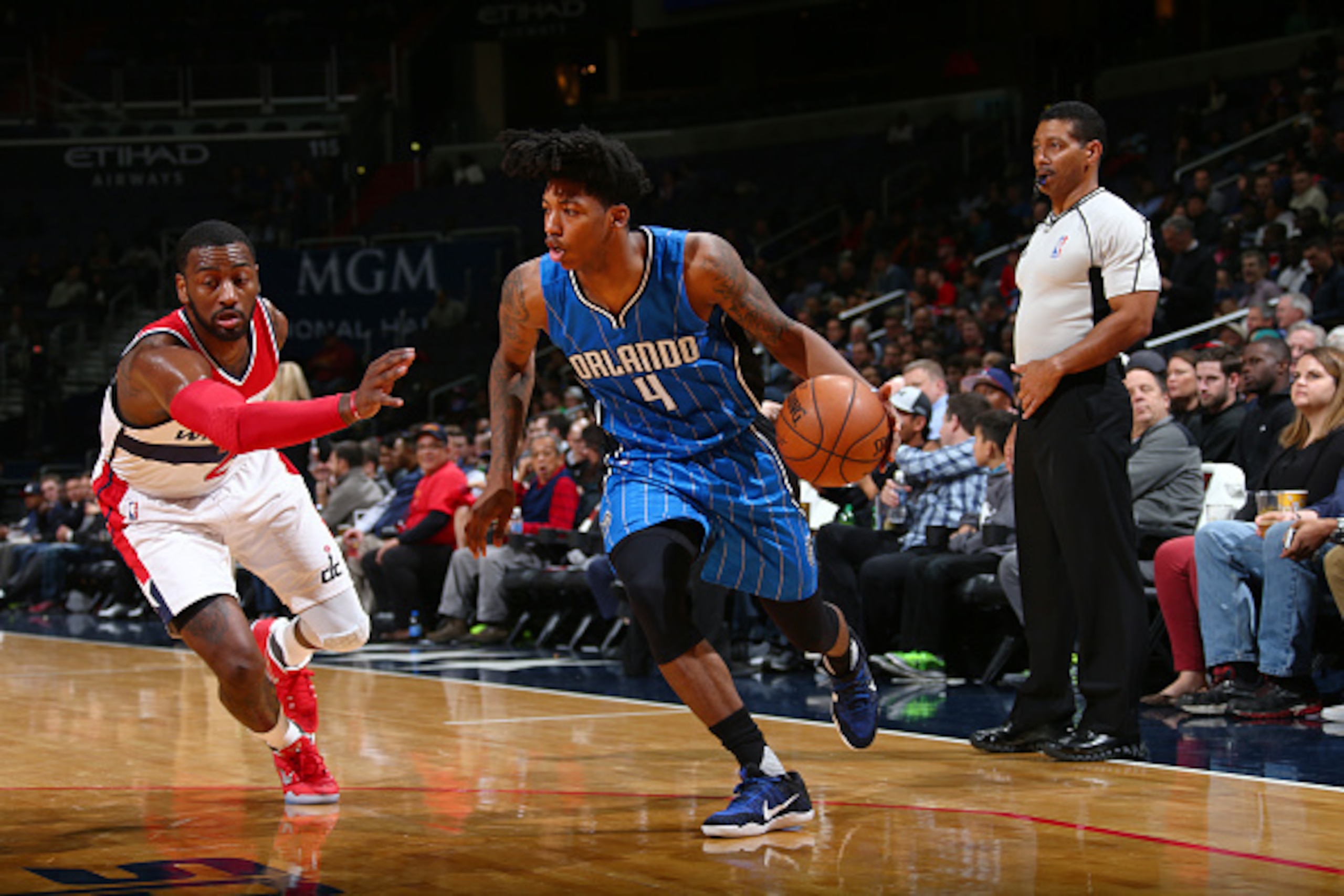 WASHINGTON, DC - DECEMBER 6:  Elfrid Payton #4 of the Orlando Magic handles the ball during a game against the Washington Wizards on December 6, 2016 at the Verizon Center in Washington, DC. NOTE TO USER: User expressly acknowledges and agrees that, by do