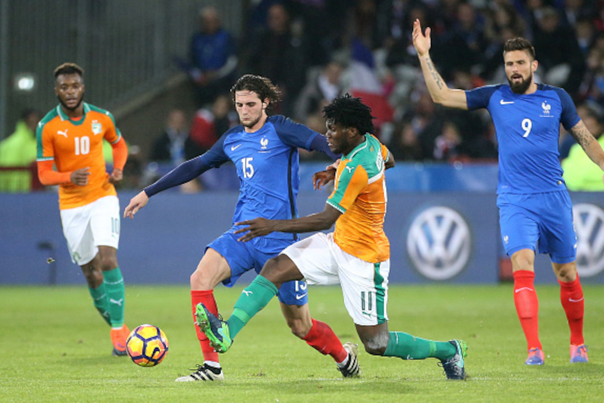 LENS, FRANCE - NOVEMBER 15: Adrien Rabiot of France and Franck Kessie of Ivory Coast in action during the international friendly match between France and Ivory Coast at Stade Felix Bollaert Delelis on November 15, 2016 in Lens, France. (Photo by Jean Catu