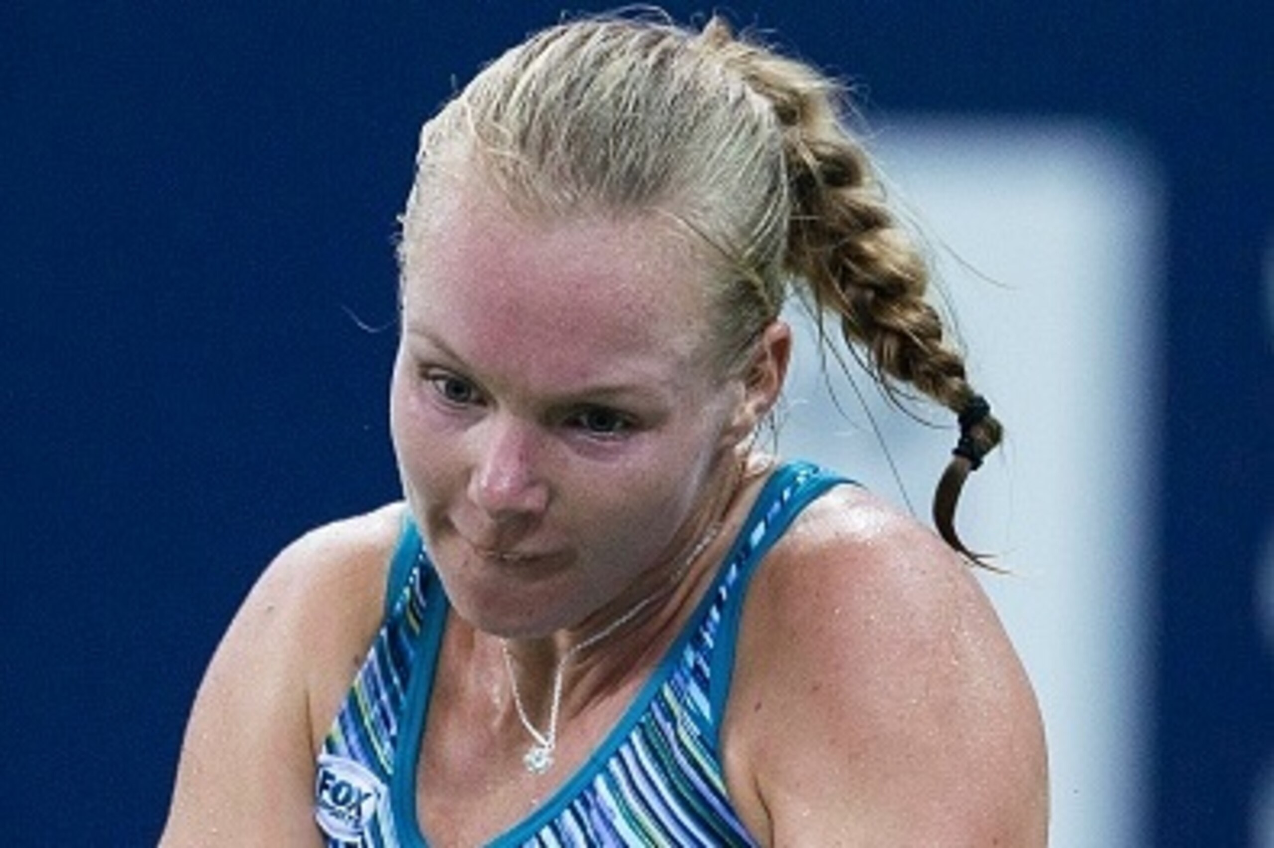 ZHUHAI, CHINA - NOVEMBER 01:  Kiki Bertens of Netherlands plays a backhand against Elina Svitolina of Ukraine during their Singles Round Robin match at the WTA Elite Trophy in Hengqin International Tennis Centre on November 1, 2016 in Zhuhai, China.  (Pho