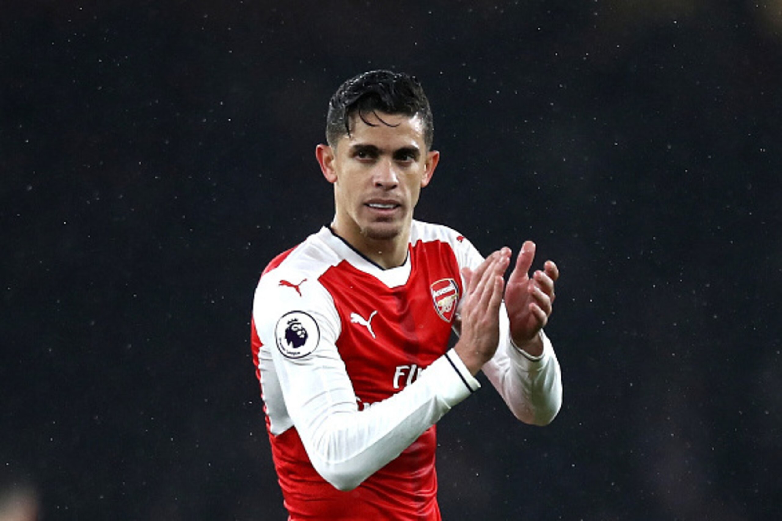 LONDON, ENGLAND - DECEMBER 10: Gabriel of Arsenal shows appreciation to the fans after the final whistle during the Premier League match between Arsenal and Stoke City at the Emirates Stadium on December 10, 2016 in London, England.  (Photo by Julian Finn