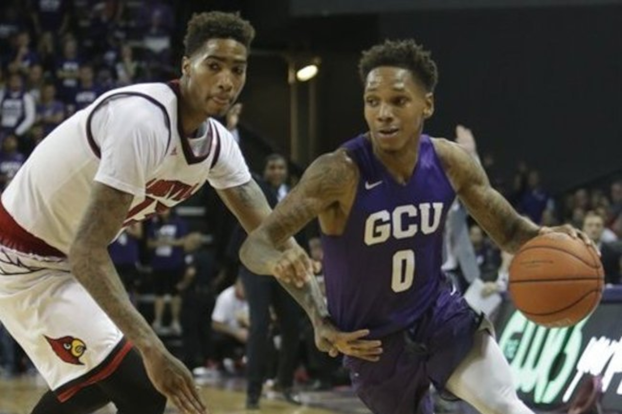 Senior DeWayne Russell is averaging 25.4 points per game, which is the second-best mark in Division I.