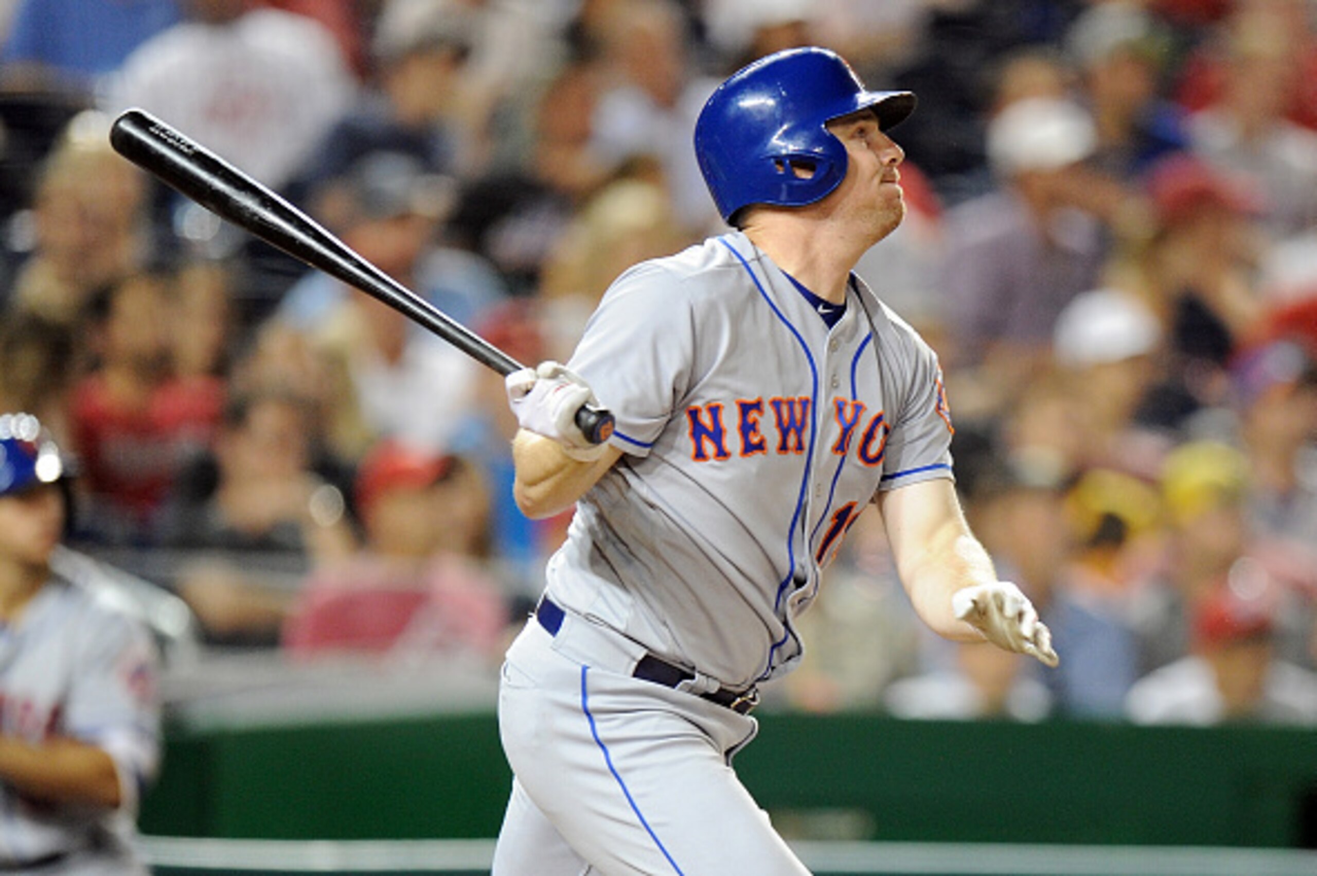 WASHINGTON, DC - SEPTEMBER 13:  Jay Bruce #19 of the New York Mets bats against the Washington Nationals at Nationals Park on September 13, 2016 in Washington, DC. (Photo by G Fiume/Getty Images)