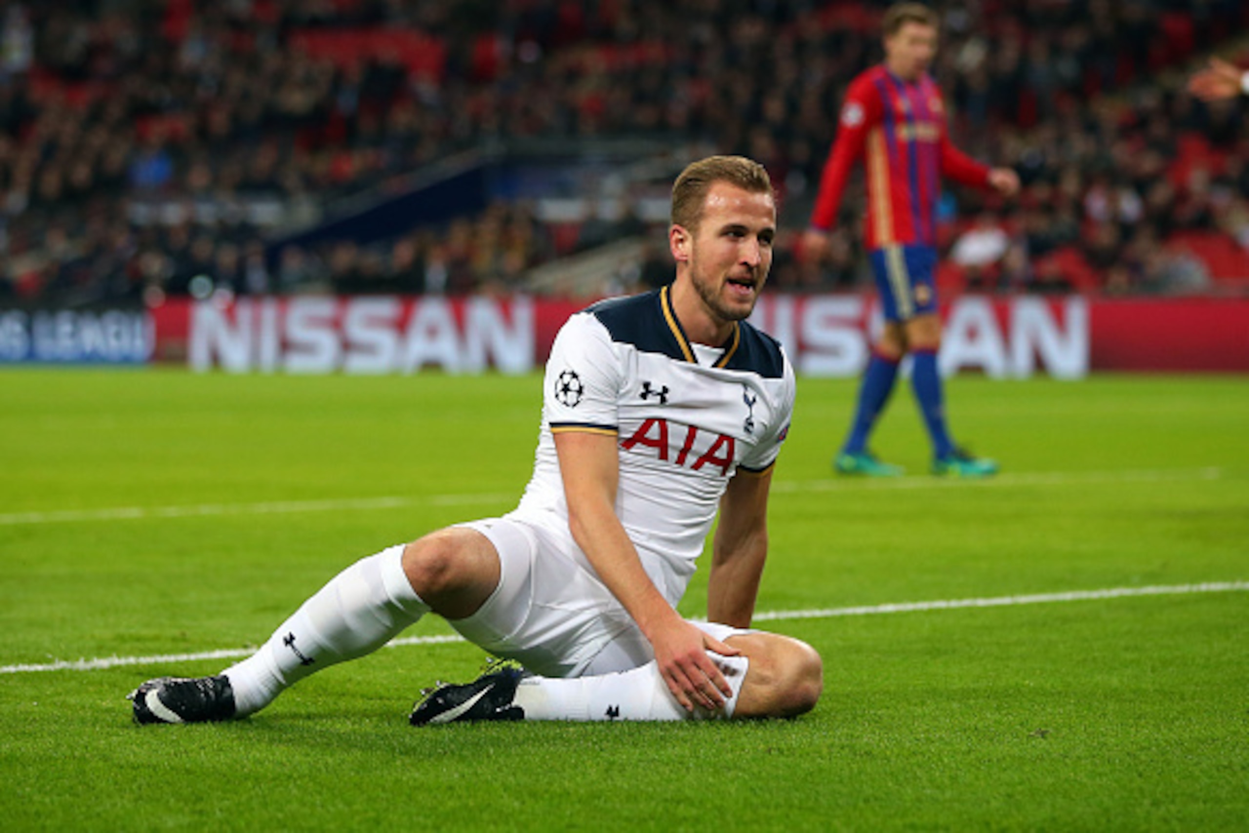 LONDON, ENGLAND - DECEMBER 07: Harry Kane of Tottenham Hotspur during the UEFA Champions League match between Tottenham Hotspur FC and PFC CSKA Moskva at Wembley Stadium on December 7, 2016 in London, England. (Photo by Catherine Ivill - AMA/Getty Images)