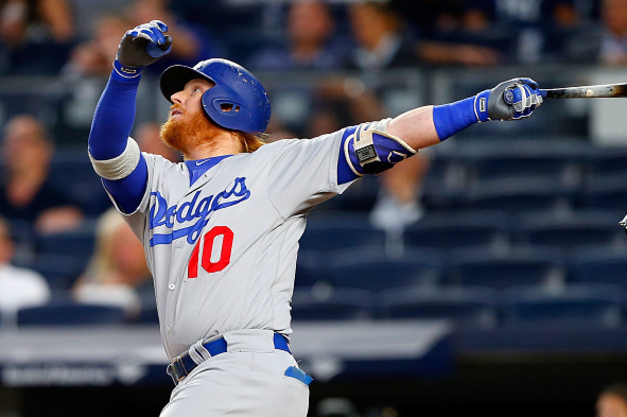 NEW YORK, NY - SEPTEMBER 12:  Justin Turner #10 of the Los Angeles Dodgers in action against the New York Yankees at Yankee Stadium on September 12, 2016 in the Bronx borough of New York City. The Dodgers defeated the Yankees 8-2.  (Photo by Jim McIsaac/G