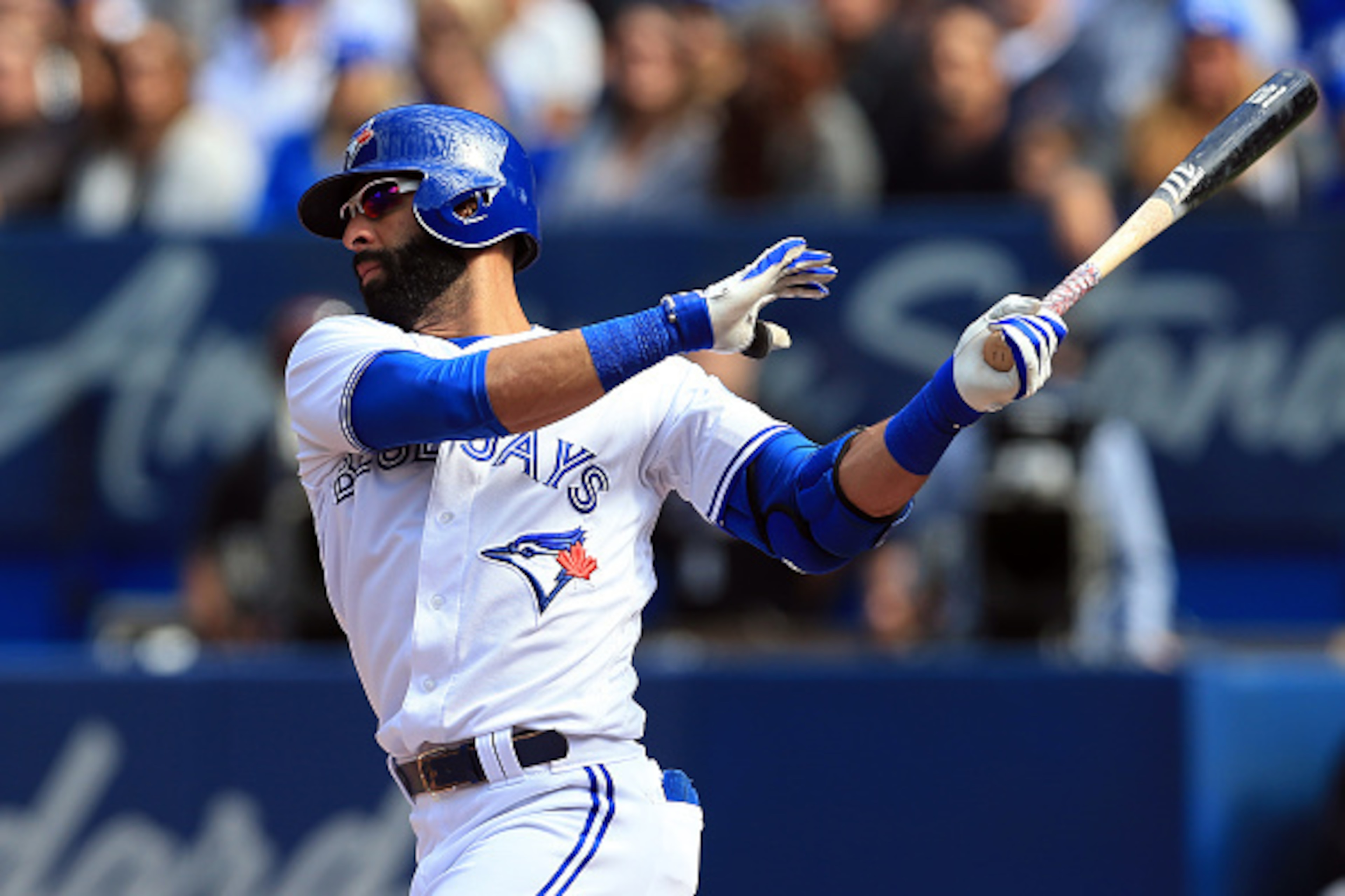 TORONTO, ON - SEPTEMBER 25: Jose Bautista #19 of the Toronto Blue Jays hits a single in the second inning during a MLB game against the New York Yankees on September 25, 2016 at Rogers Centre in Toronto, Canada. (Photo by Vaughn Ridley/Getty Images) TORONTO, ON - SEPTEMBER 25: Jose Bautista #19 of the Toronto Blue Jays hits a single in the second inning during a MLB game against the New York Yankees on September 25, 2016 at Rogers Centre in Toronto, Canada. (Photo by Vaughn Ridley/Getty Images)