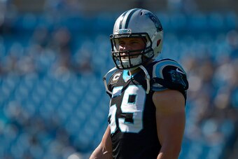 CHARLOTTE, NC - OCTOBER 30:  Luke Kuechly #59 of the Carolina Panthers looks on during pregame warm up against the Arizona Cardinals at Bank of America Stadium on October 30, 2016 in Charlotte, North Carolina.  (Photo by Grant Halverson/Getty Images)
