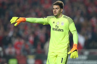 LISBON, PORTUGAL - DECEMBER 11:  SL Benfica's goalkeeper from Brazil Ederson in action during the Primeira Liga match between SL Benfica and Sporting CP at Estadio da Luz on December 11, 2016 in Lisbon, Portugal.  (Photo by Gualter Fatia/Getty Images)