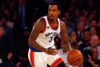 NEW YORK, NY - DECEMBER 07:  (NEW YORK DAILIES OUT)    Brandon Jennings #3 of the New York Knicks in action against the Cleveland Cavaliers at Madison Square Garden on December 7, 2016 in New York City. The Cavaliers defeated the Knicks 126-94.  NOTE TO U