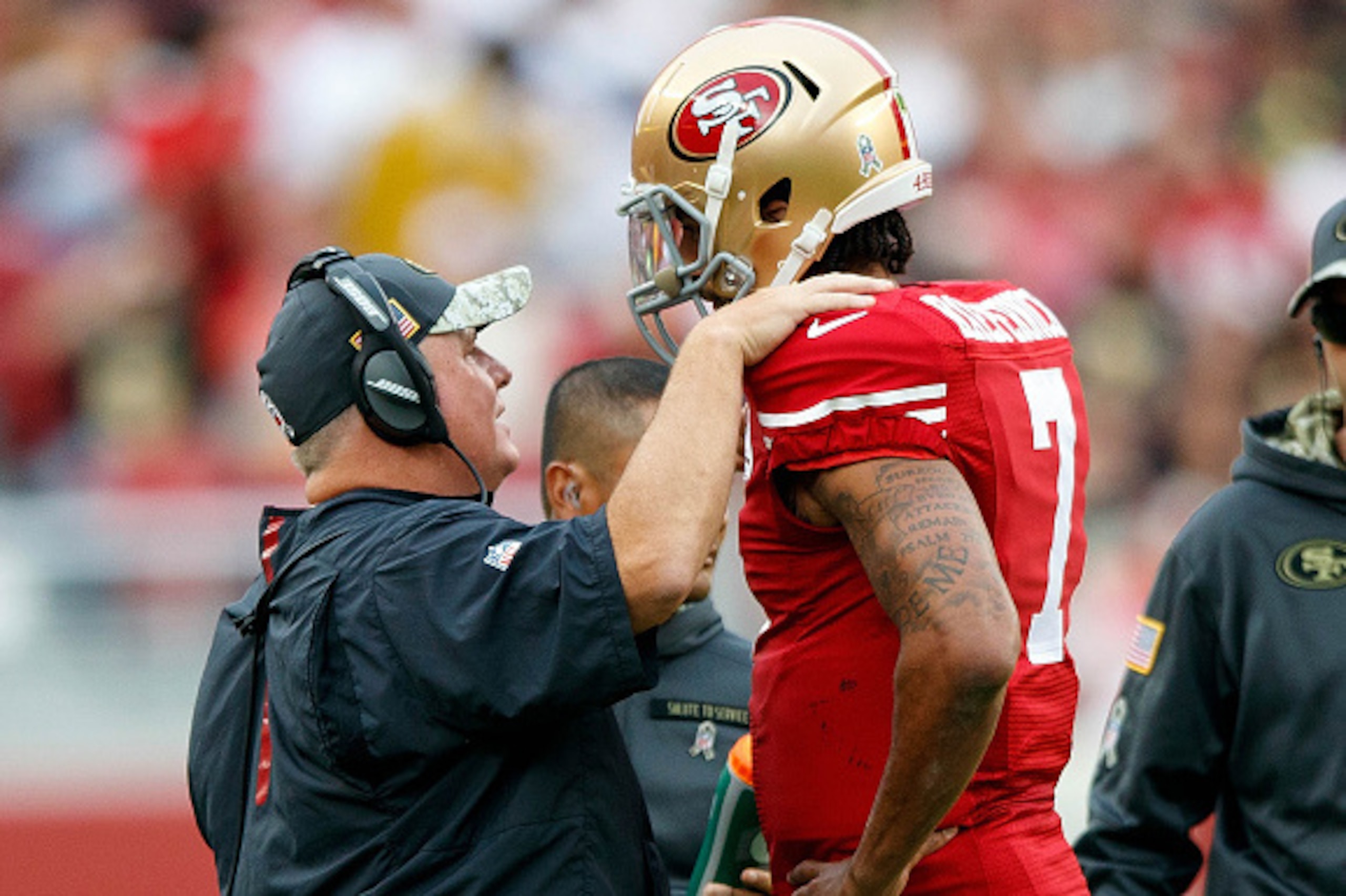 SANTA CLARA, CA - NOVEMBER 06: Head coach Chip Kelly of the San Francisco 49ers talks to quarterback Colin Kaepernick #7 during the third quarter against the New Orleans Saints at Levi's Stadium on November 6, 2016 in Santa Clara, California. The New Orle SANTA CLARA, CA - NOVEMBER 06: Head coach Chip Kelly of the San Francisco 49ers talks to quarterback Colin Kaepernick #7 during the third quarter against the New Orleans Saints at Levi's Stadium on November 6, 2016 in Santa Clara, California. The New Orle