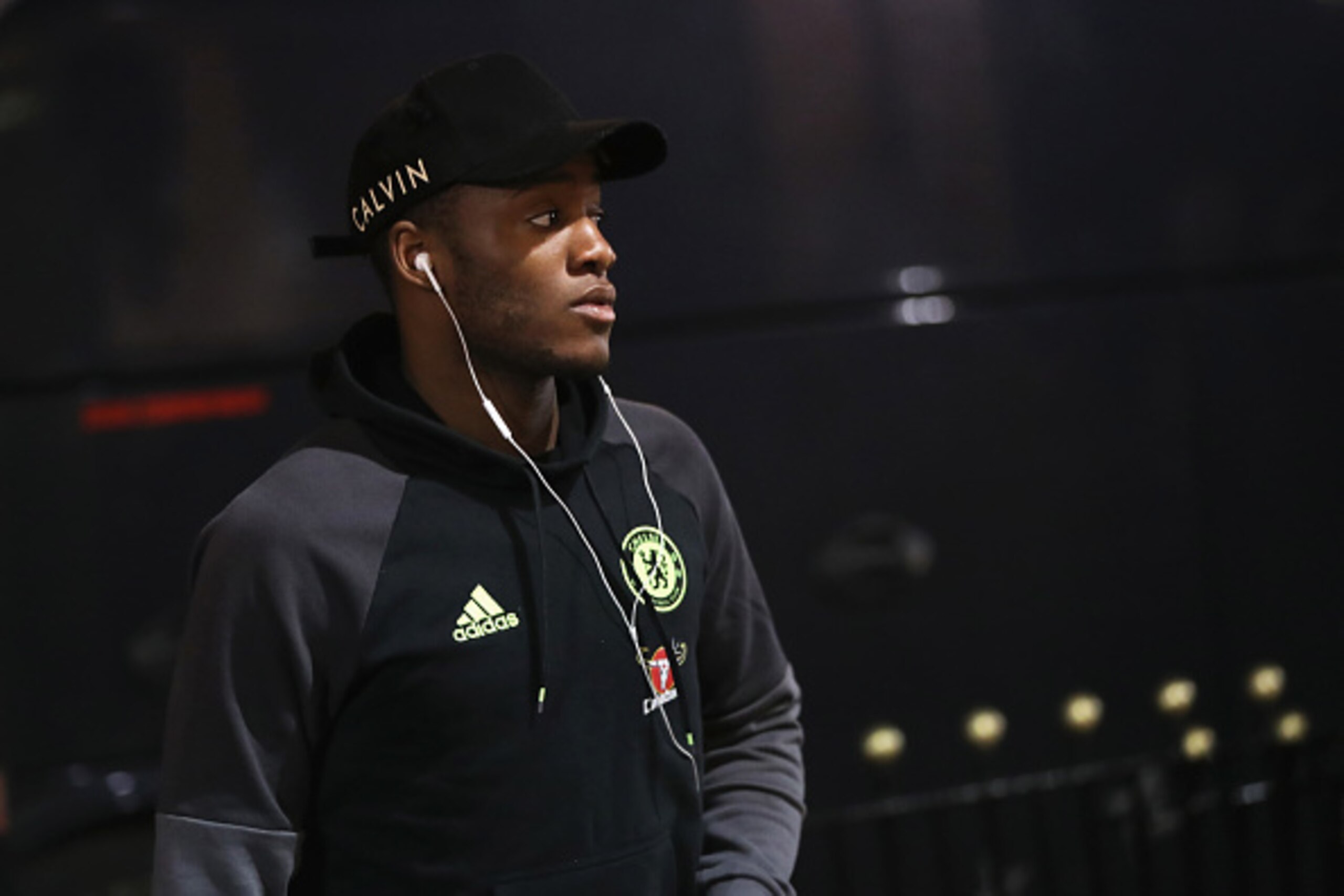 SUNDERLAND, ENGLAND - DECEMBER 14: Michy Batshuayi of Chelsea arrives at the stadiium prior to kick off  during the Premier League match between Sunderland and Chelsea at Stadium of Light on December 14, 2016 in Sunderland, England.  (Photo by Ian MacNico
