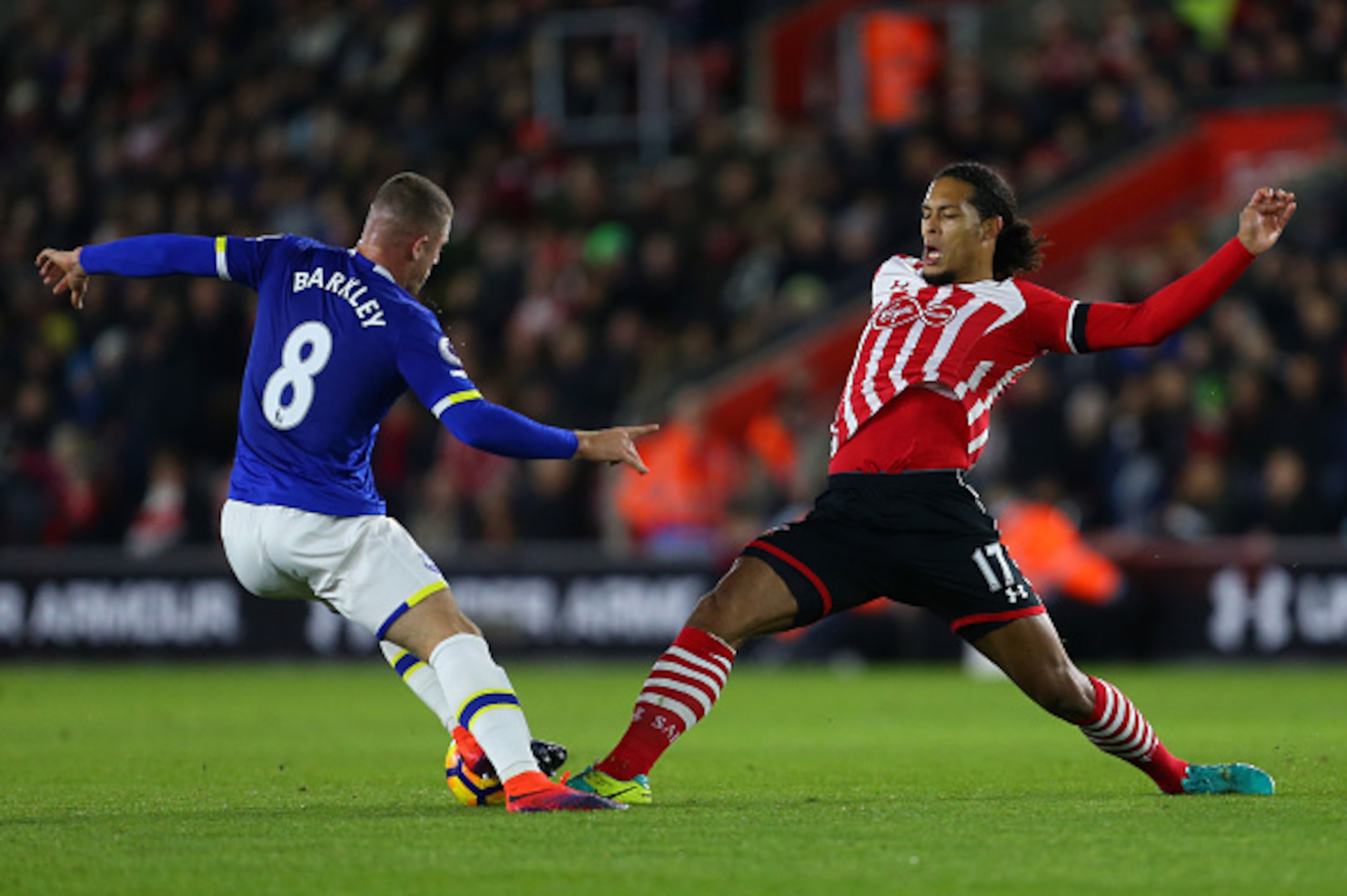 SOUTHAMPTON, ENGLAND - NOVEMBER 27: Ross Barkley of Everton is tackled by Virgil van Dijk of Southampton during the Premier League match between Southampton and Everton at St Mary's Stadium on November 27, 2016 in Southampton, England. (Photo by Catherine
