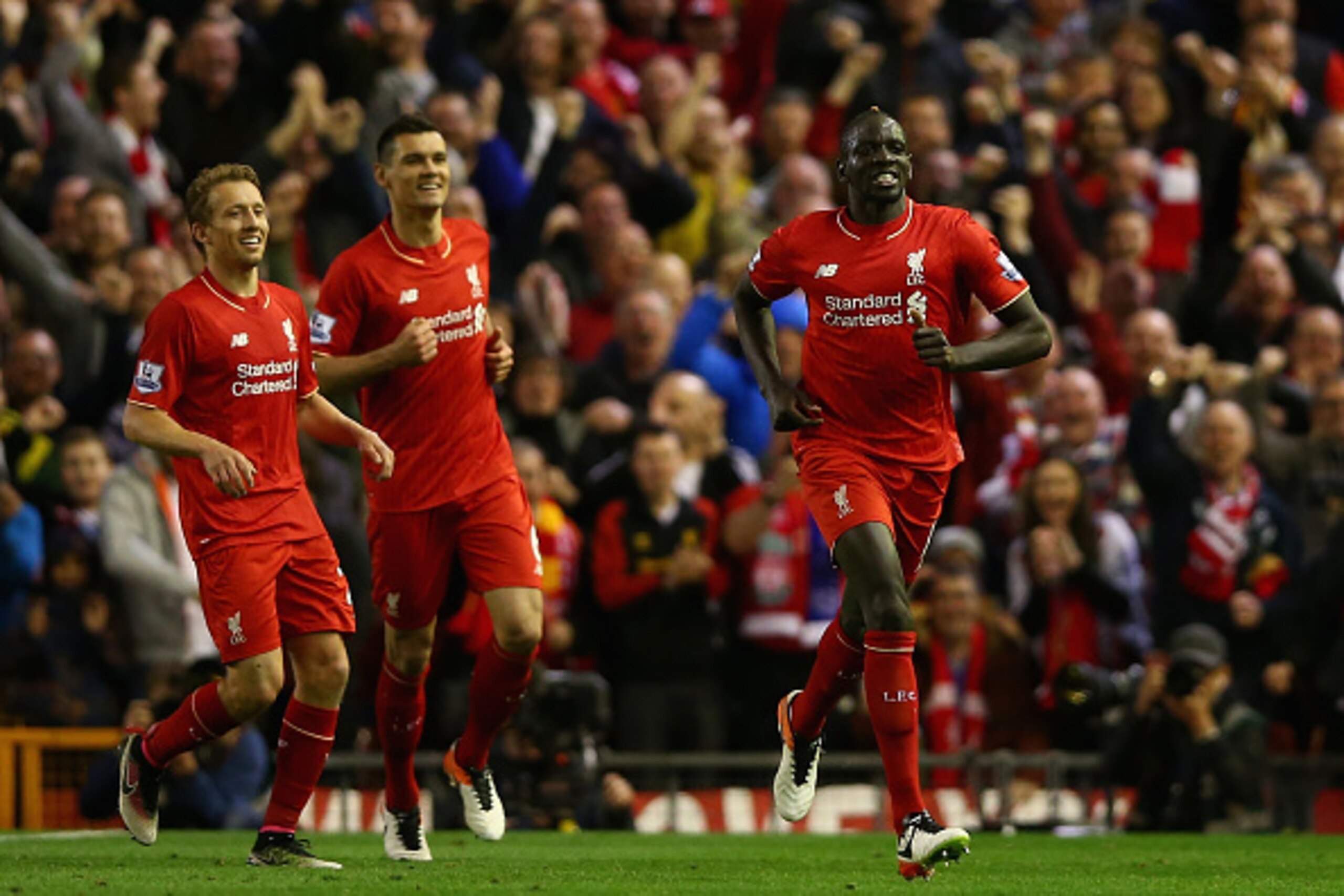 LIVERPOOL, ENGLAND - APRIL 20:  Mamadou Sakho of Liverpool celebrates scoring his sides second goal  during the Barclays Premier League match between Liverpool and Everton at Anfield, April 20, 2016, Liverpool, England  (Photo by Clive Brunskill/Getty Ima