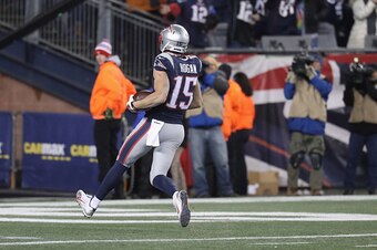 FOXBORO, MA - DECEMBER 12:  Chris Hogan #15 of the New England Patriots scores a 79-yard touchdown during the fourth quarter against the Baltimore Ravens at Gillette Stadium on December 12, 2016 in Foxboro, Massachusetts.  (Photo by Rob Carr/Getty Images)
