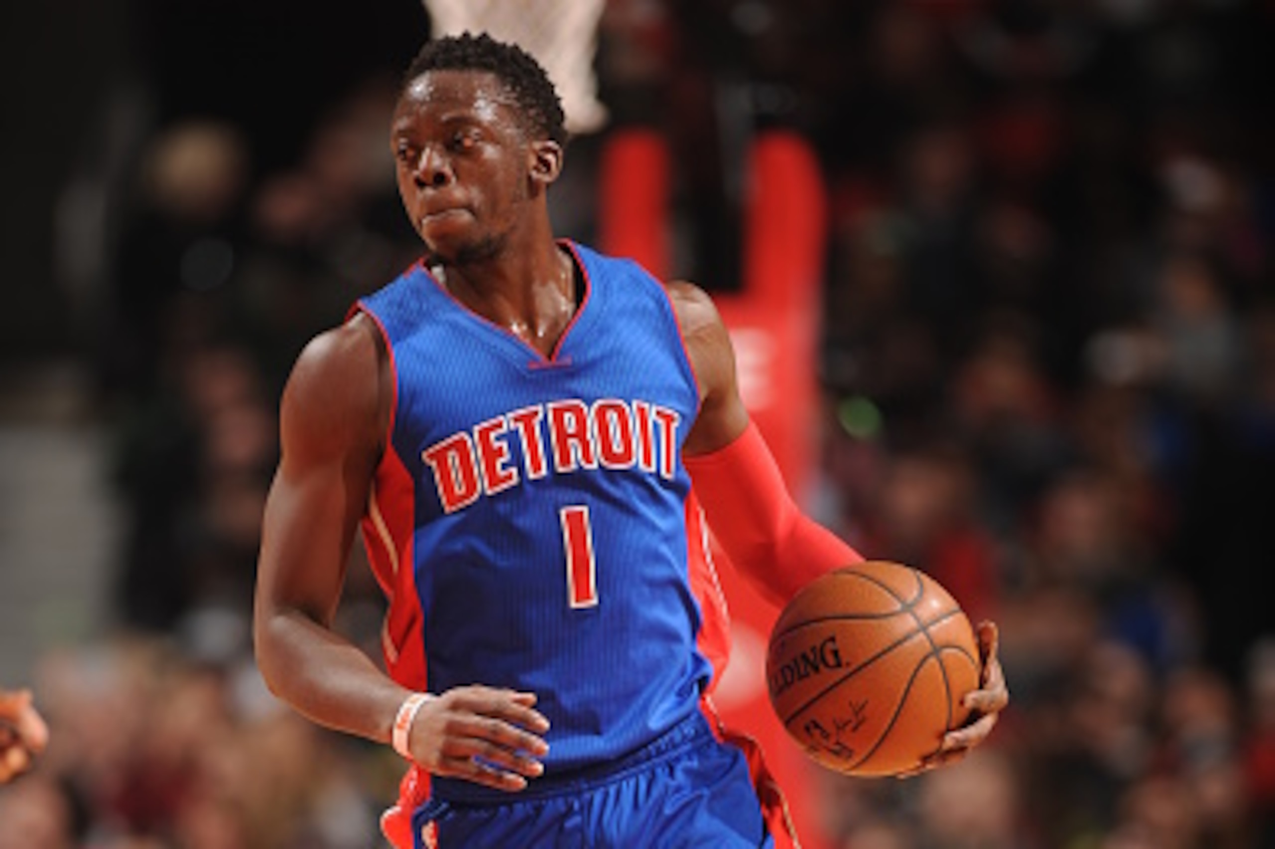 CHICAGO, IL - DECEMBER 19:  Reggie Jackson #1 of the Detroit Pistons handles the ball against the Chicago Bulls on December 19, 2016 at the United Center in Chicago, Illinois. NOTE TO USER: User expressly acknowledges and agrees that, by downloading and o