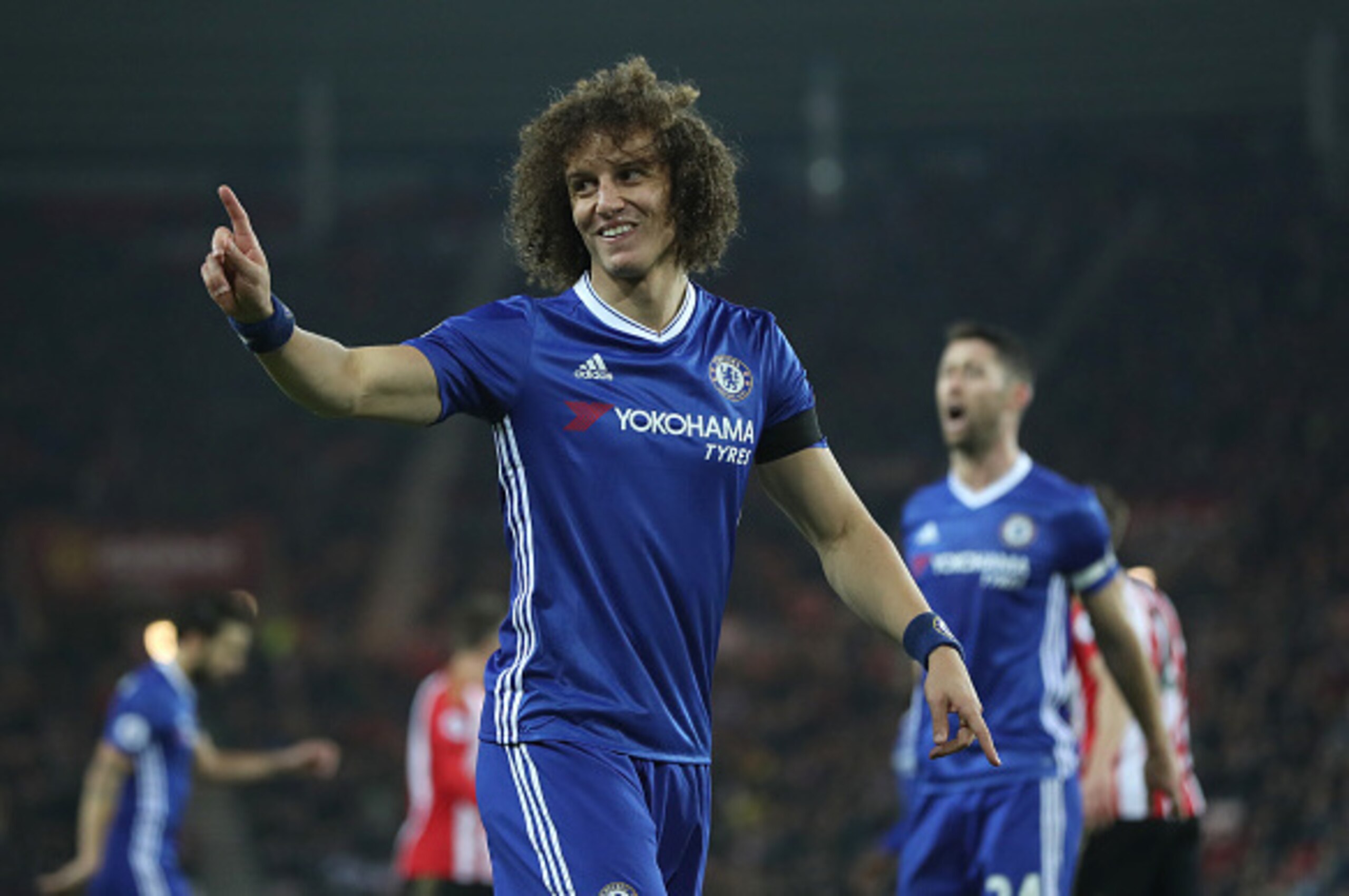 SUNDERLAND, ENGLAND - DECEMBER 14:  David Luiz of Chelsea is seen during the Premier League match between Sunderland and Chelsea at Stadium of Light on December 14, 2016 in Sunderland, England. (Photo by Ian MacNicol/Getty Images)