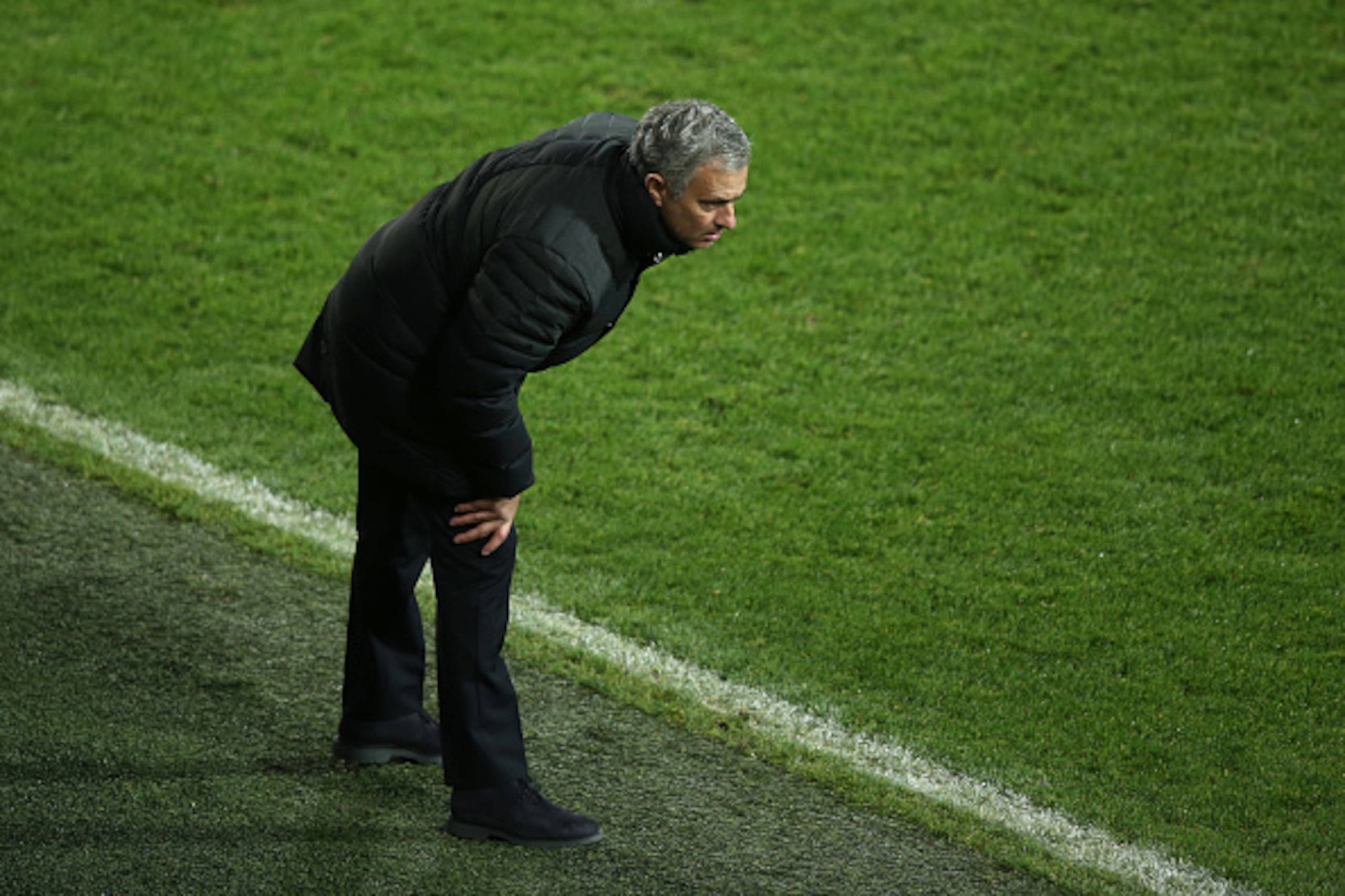 WEST BROMWICH, ENGLAND - DECEMBER 17:  Jose Mourinho manager / head coach of Manchester United looks on during the Premier League match between West Bromwich Albion and Manchester United at The Hawthorns on December 17, 2016 in West Bromwich, England.  (P