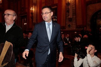BARCELONA, SPAIN - NOVEMBER 10:  Josep Maria Bartomeu attends the Golden Medal of Merit for Johan Cruyff Event at the Salo de Cent in the Barcelona's town hall on November 10, 2016 in Barcelona, Spain.  (Photo by Miquel Benitez/Getty Images)