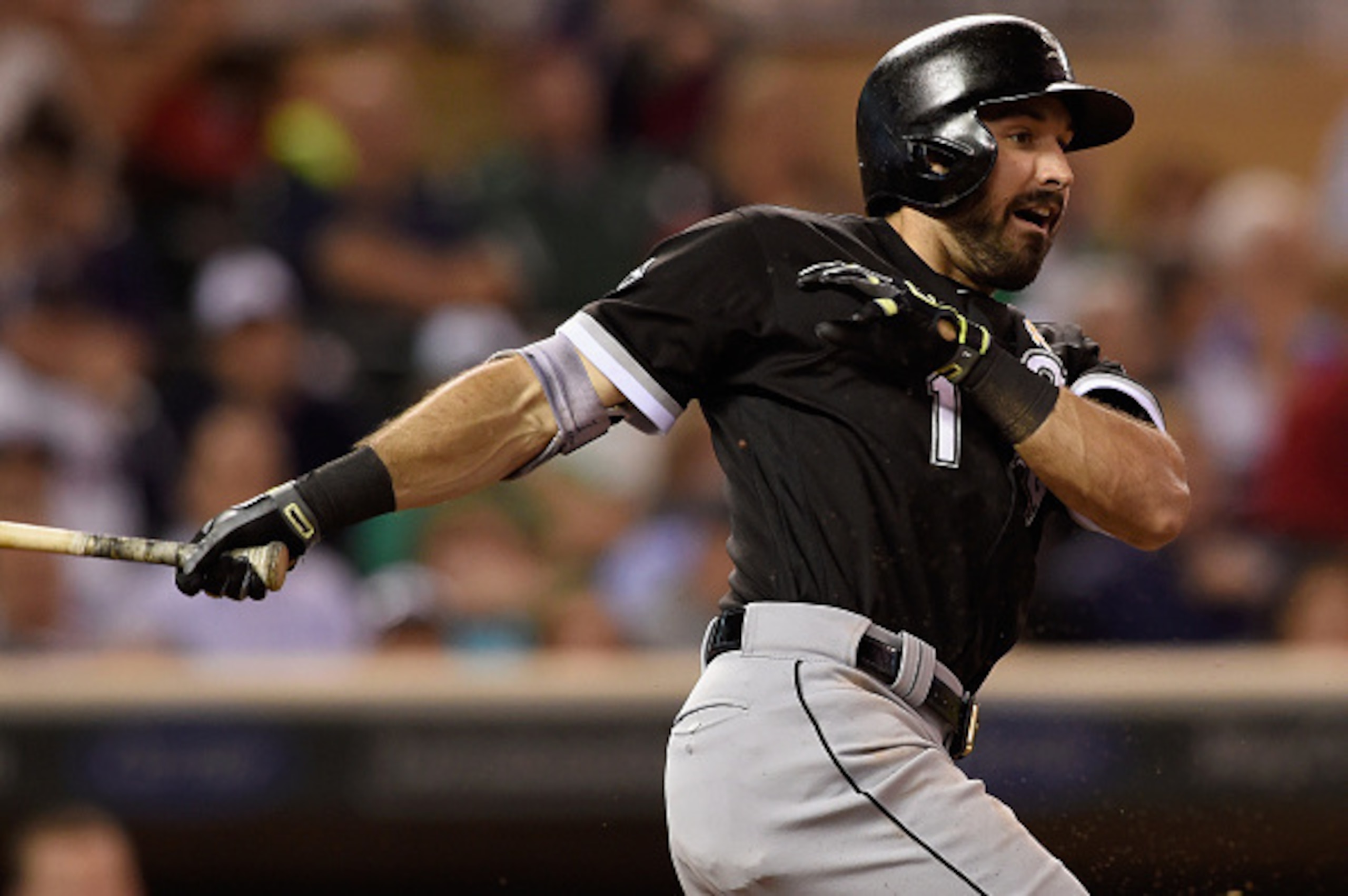 MINNEAPOLIS, MN - SEPTEMBER 02: Adam Eaton #1 of the Chicago White Sox hits an RBI double against the Minnesota Twins during the ninth inning of the game on September 2, 2016 at Target Field in Minneapolis, Minnesota. The White Sox defeated the Twins 11-4