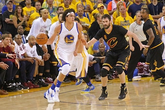 OAKLAND, CA - JUNE 19:  Anderson Varejao #18 of the Golden State Warriors dribbles the ball against the Cleveland Cavaliers during the 2016 NBA Finals Game Seven on June 19, 2016 at ORACLE Arena in Oakland, California. NOTE TO USER: User expressly acknowl