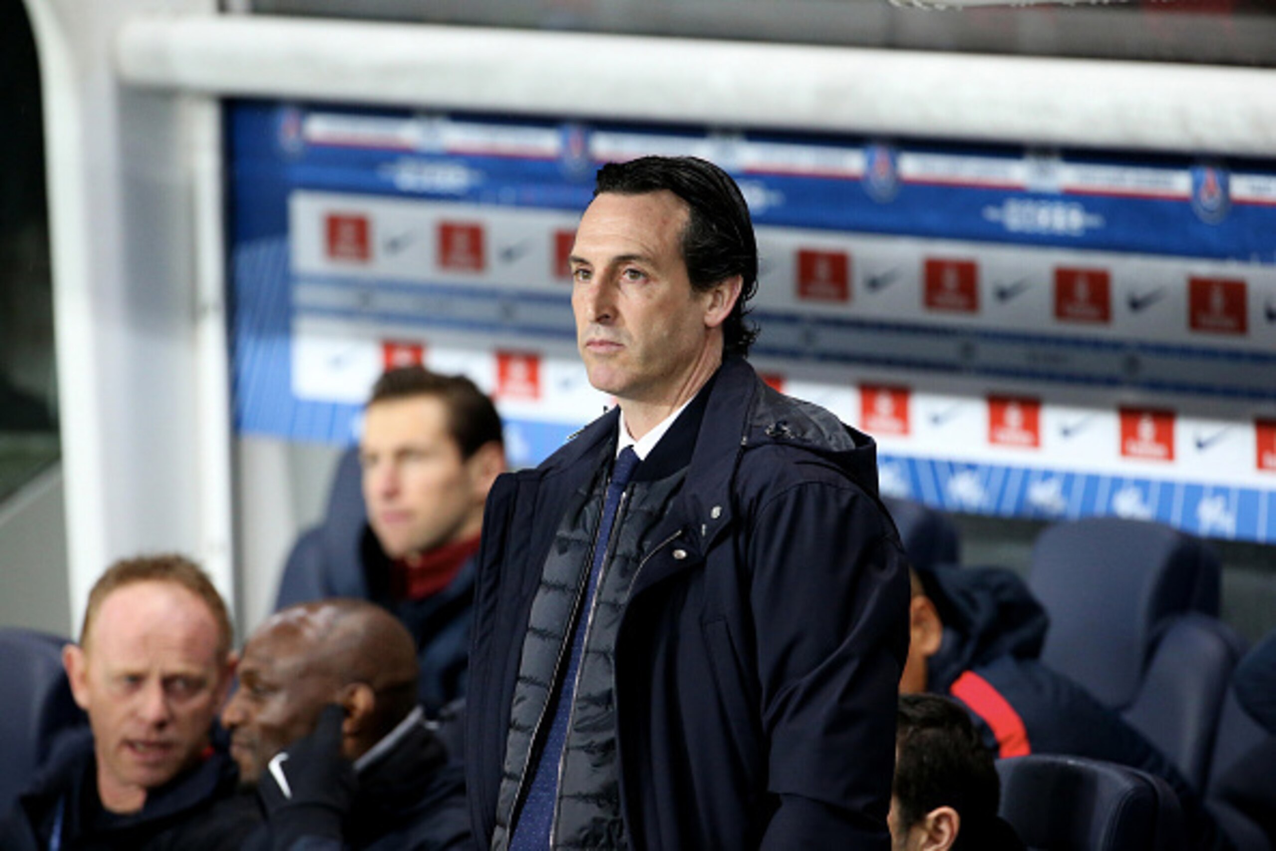 PARIS, FRANCE - DECEMBER 21: Head coach Unai Emery of Paris Saint-Germain during the French Ligue 1 match between Paris Saint-Germain and FC Lorient at Parc des Princes on december 21, 2016 in Paris, France.  (Photo by Xavier Laine/Getty Images)