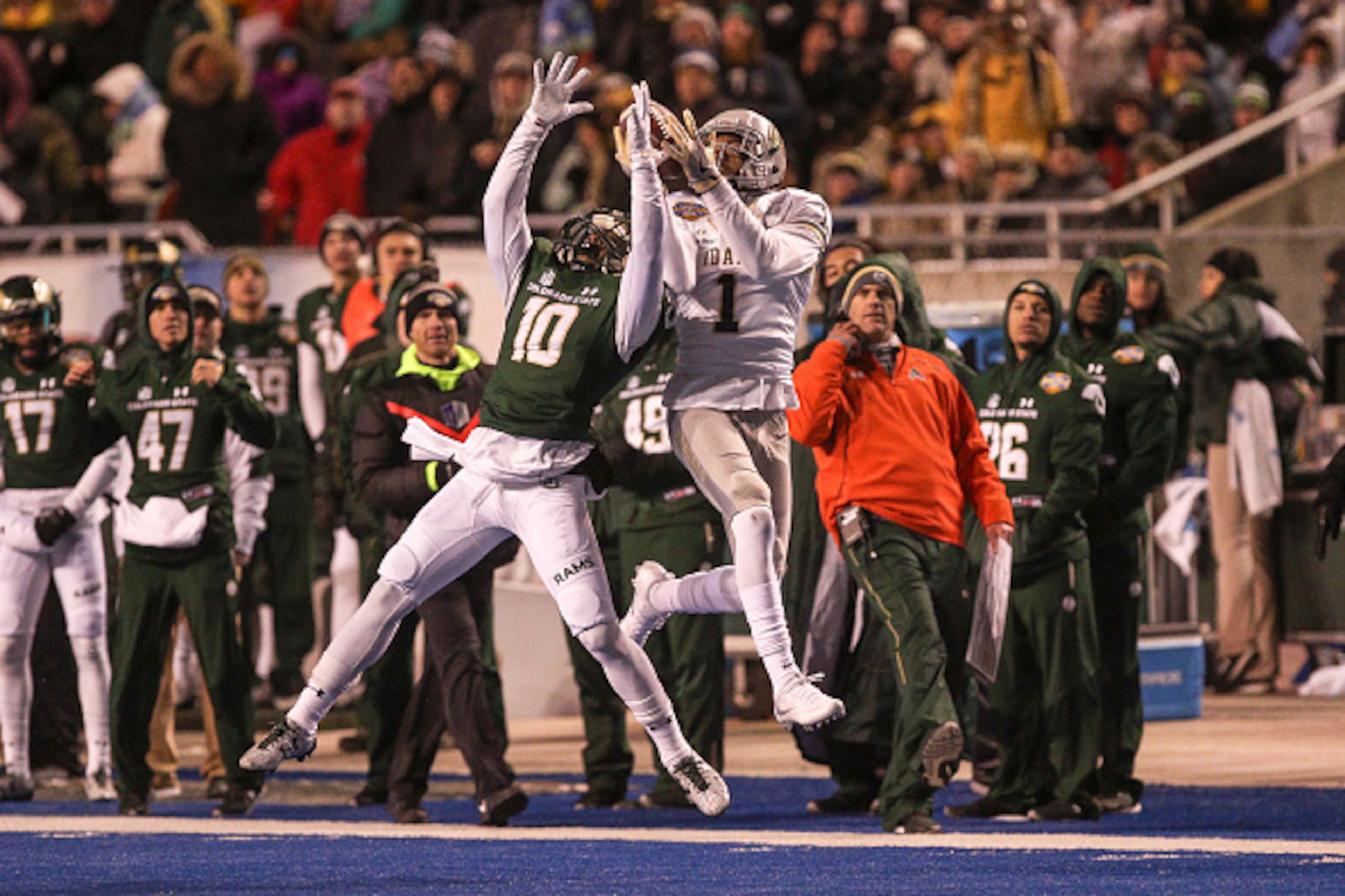 BOISE, ID - DECEMBER 22: Wide receiver Alfonso Onunwor #1 of the Idaho Vandals catches a deep pass along the sidelines over the defense of defensive back Kevin Nutt Jr. #10 of the Colorado State Rams during first half action at the Famous Idaho Potato Bow