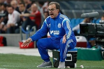 El Loco: Marcelo Bielsa would bring his volcanic energy to the Parc des Princes.