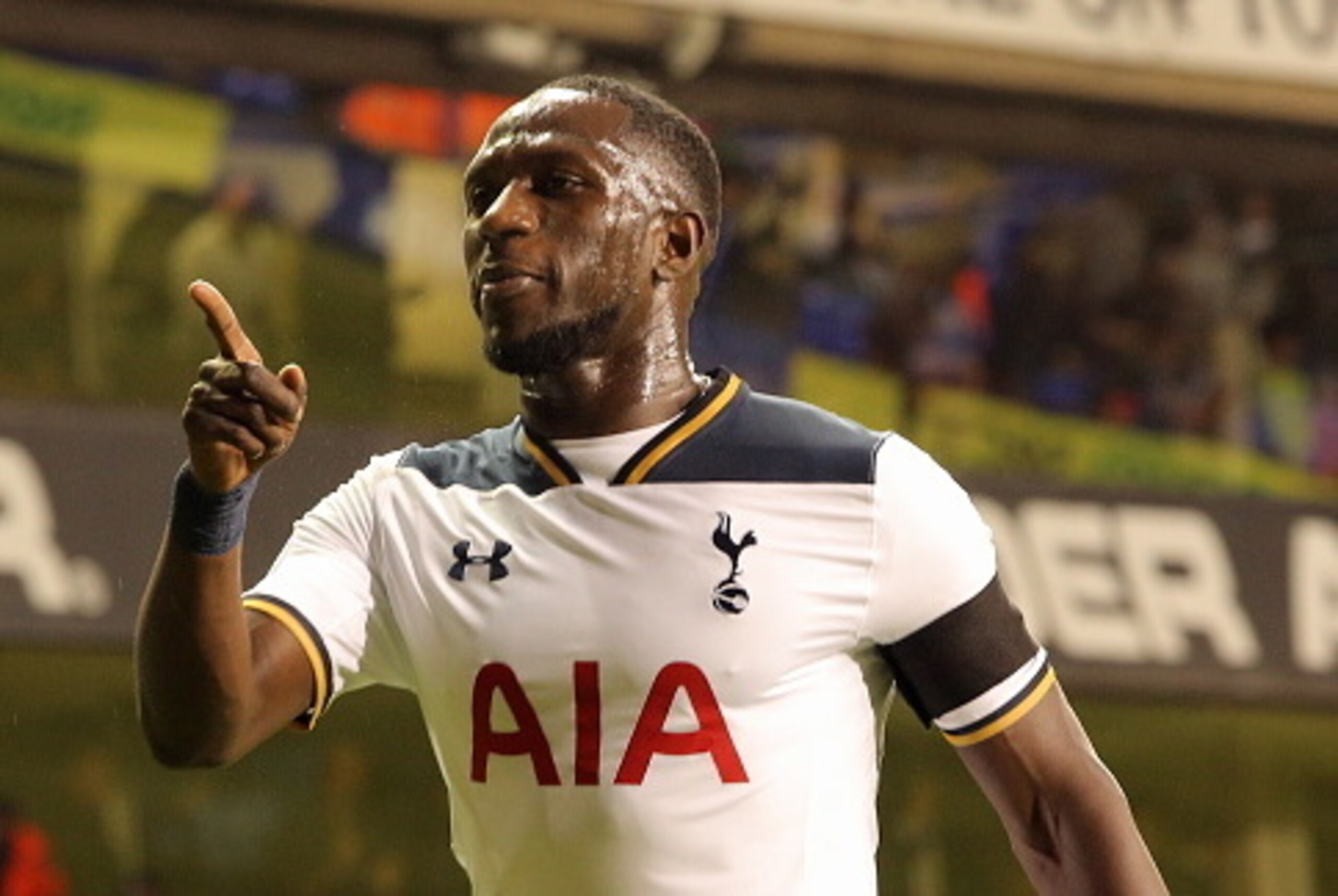 LONDON, ENGLAND - DECEMBER 03: Moussa Sissoko of Tottenham Hotspur points to a supporter after the Premier League match between Tottenham Hotspur and Swansea City at The White Hart Lane on December 03, 2016 in Swansea, Wales. (Photo by Athena Pictures/Get