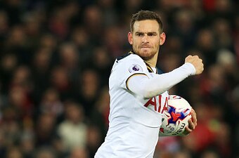 LIVERPOOL, ENGLAND - OCTOBER 25: Vincent Janssen of Tottenham Hotspur celebrates scoring his sides first goal during the EFL Cup fourth round match between Liverpool and Tottenham Hotspur at Anfield on October 25, 2016 in Liverpool, England.  (Photo by Ja