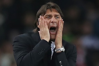 SUNDERLAND, ENGLAND - DECEMBER 14: Chelsea manager Antonio Conte is seen during the Premier League match between Sunderland and Chelsea at Stadium of Light on December 14, 2016 in Sunderland, England. (Photo by Ian MacNicol/Getty Images)