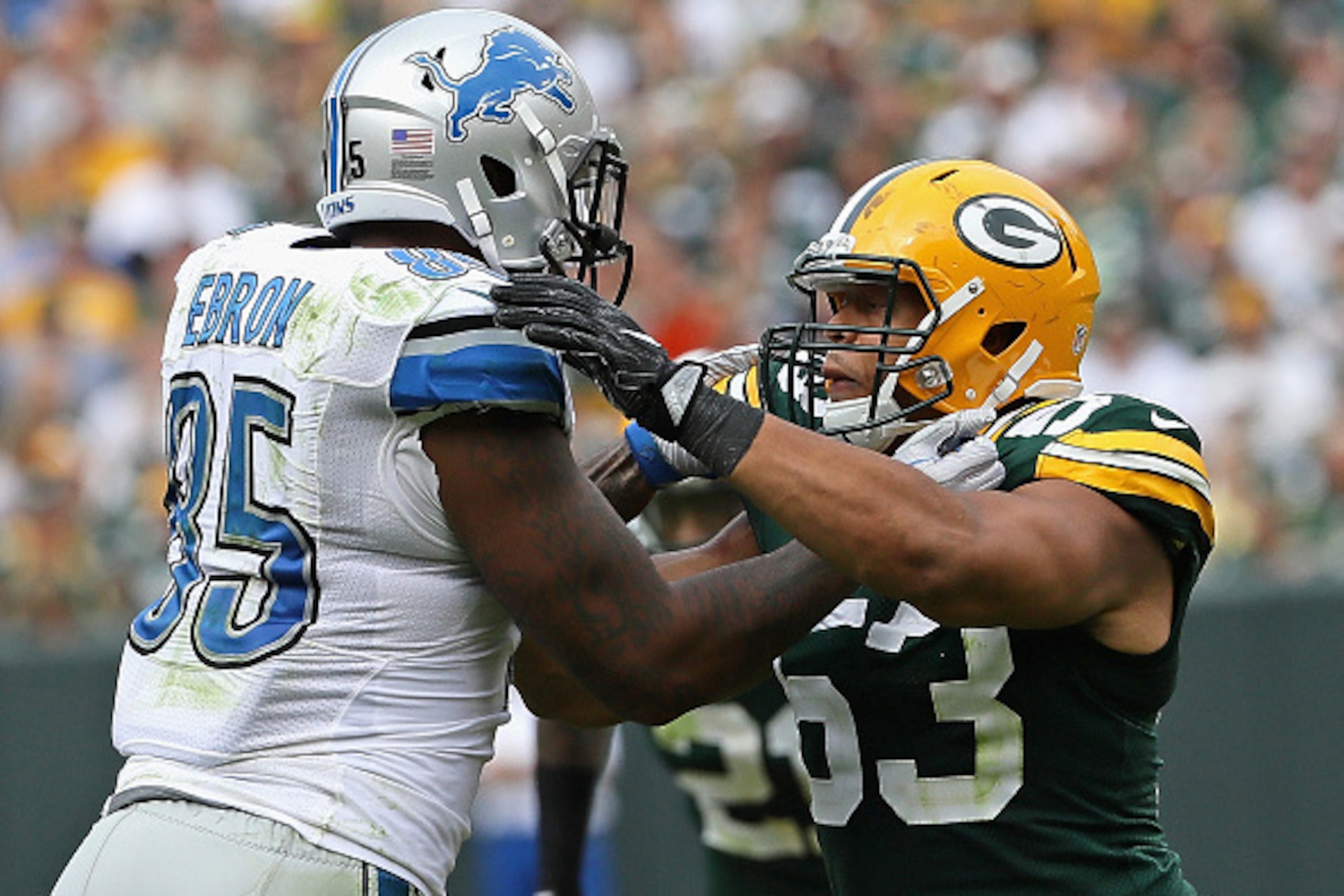 GREEN BAY, WI - SEPTEMBER 25:  Nick Perry #53 of the Green Bay Packers rushes against Eric Ebron #85 of the Detroit Lions at Lambeau Field on September 25, 2016 in Green Bay, Wisconsin. The Packers defeated the Lions 34-27.  (Photo by Jonathan Daniel/Gett