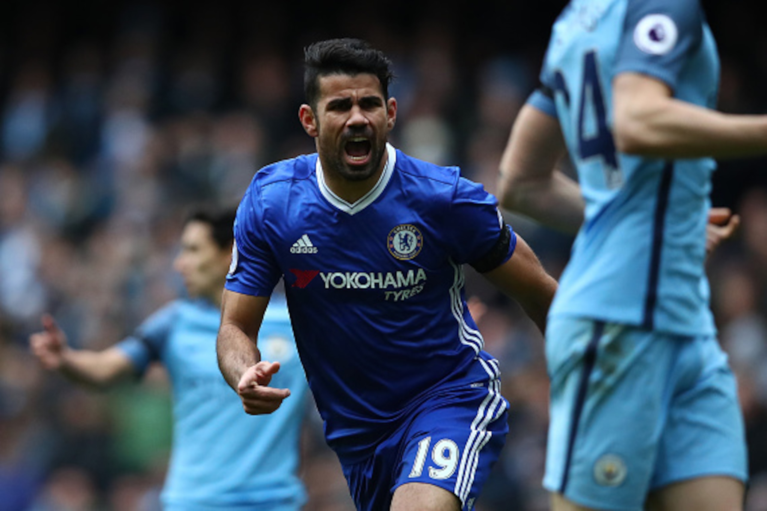 MANCHESTER, ENGLAND - DECEMBER 03: Diego Costa of Chelsea celebrates scoring his team's first goal during the Premier League match between Manchester City and Chelsea at Etihad Stadium on December 3, 2016 in Manchester, England. (Photo by Clive Brunskil MANCHESTER, ENGLAND - DECEMBER 03: Diego Costa of Chelsea celebrates scoring his team's first goal during the Premier League match between Manchester City and Chelsea at Etihad Stadium on December 3, 2016 in Manchester, England. (Photo by Clive Brunskil