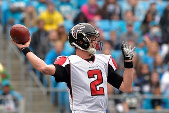 CHARLOTTE, NC - DECEMBER 24: Matt Ryan #2 of the Atlanta Falcons throws a pass against the Carolina Panthers in the 1st quarter during the game at Bank of America Stadium on December 24, 2016 in Charlotte, North Carolina.  (Photo by Grant Halverson/Getty 