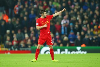 LIVERPOOL, ENGLAND - DECEMBER 27:  Adam Lallana of Liverpool gives a thumbs up as he is substituted during the Premier League match between Liverpool and Stoke City at Anfield on December 27, 2016 in Liverpool, England.  (Photo by Alex Livesey/Getty Image