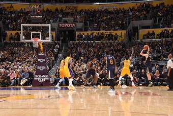 LOS ANGELES, CA - DECEMBER 27: Joe Ingles #2 of the Utah Jazz shoots the ball to take the lead against the Los Angeles Lakers on December 27, 2016 at STAPLES Center in Los Angeles, California. NOTE TO USER: User expressly acknowledges and agrees that, by 