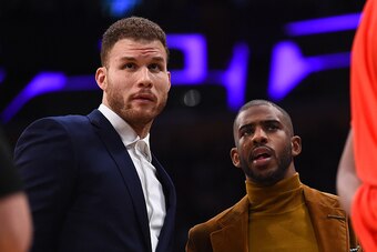 LOS ANGELES, CA - DECEMBER 25:  Chris Paul #3 and Blake Griffin #32 during a time out in the game against the Los Angeles Lakers at Staples Center on December 25, 2016 in Los Angeles, California.  NOTE TO USER: User expressly acknowledges and agrees that,