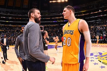 LOS ANGELES, CA - JANUARY 3:  Marc Gasol #33 of the Memphis Grizzlies and Timofey Mozgov #20 of the Los Angeles Lakers talk after a game on January 3, 2017 at STAPLES Center in Los Angeles, California. NOTE TO USER: User expressly acknowledges and agrees 