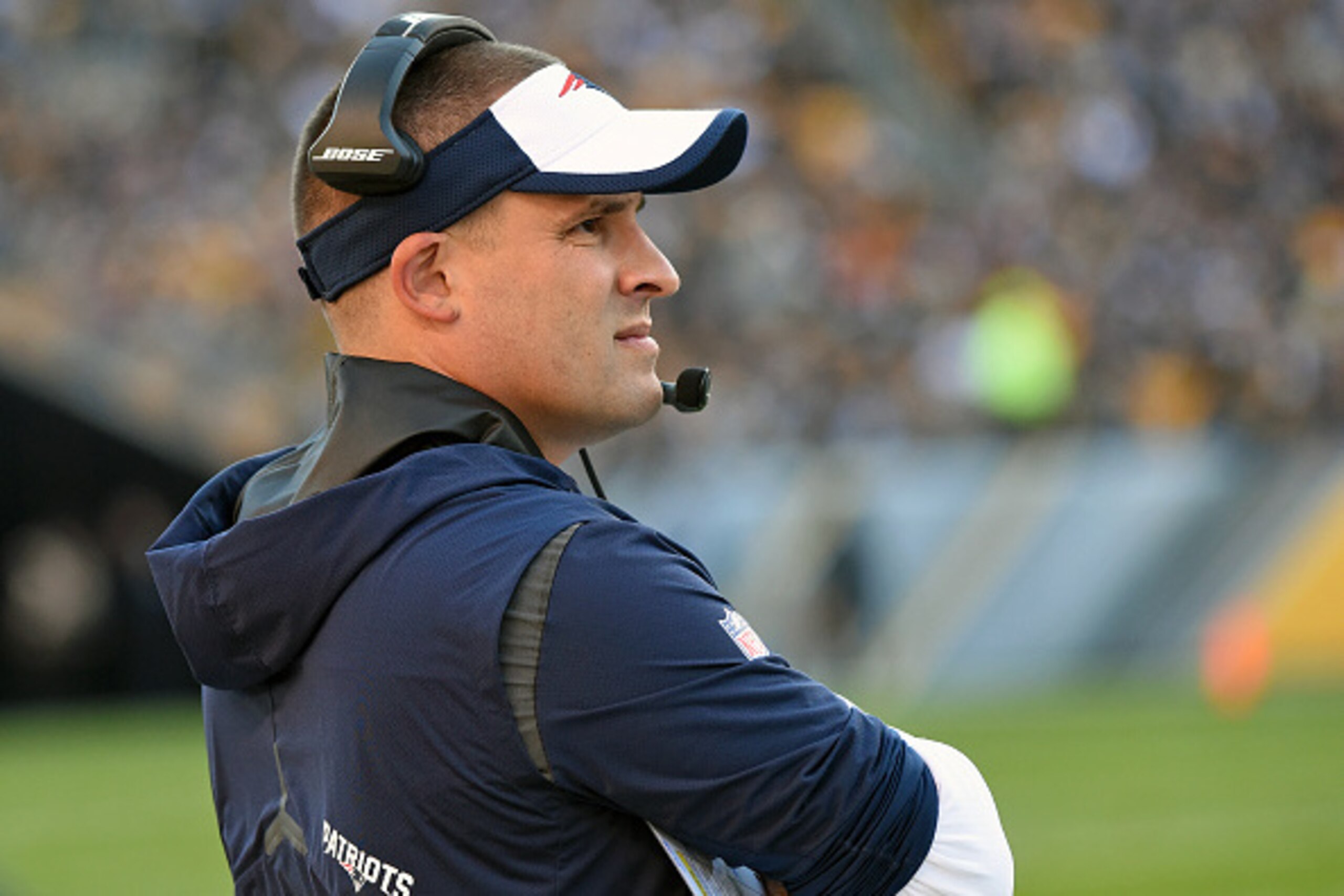 PITTSBURGH, PA - OCTOBER 23: Offensive coordinator/quarterbacks coach Josh McDaniels of the New England Patriots looks on from the sideline during a game against the Pittsburgh Steelers at Heinz Field on October 23, 2016 in Pittsburgh, Pennsylvania. The P PITTSBURGH, PA - OCTOBER 23: Offensive coordinator/quarterbacks coach Josh McDaniels of the New England Patriots looks on from the sideline during a game against the Pittsburgh Steelers at Heinz Field on October 23, 2016 in Pittsburgh, Pennsylvania. The P