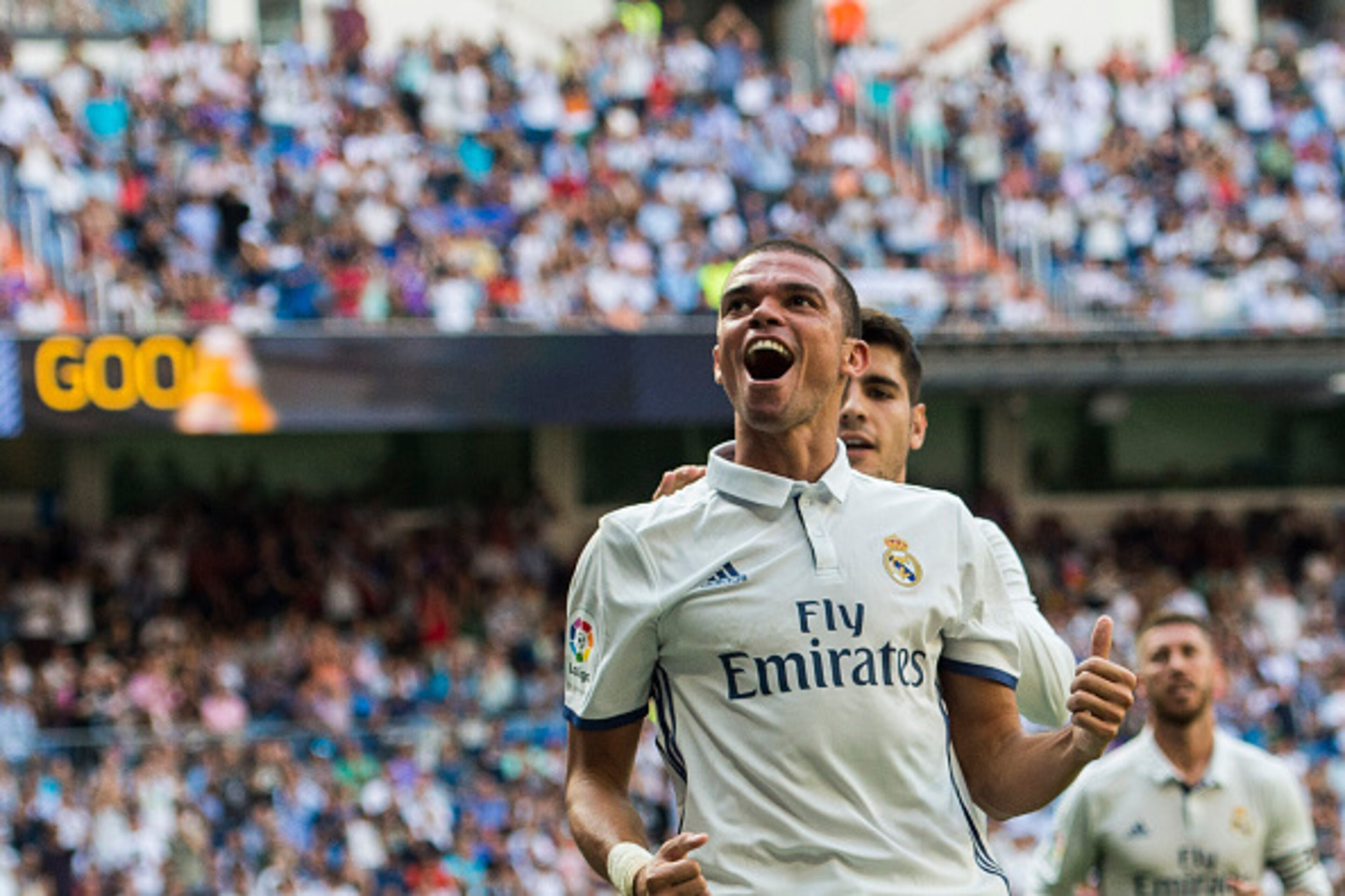 MADRID - SEPTEMBER 10: Pepe of Real Madrid celebrates after scoring during the La Liga match between Real Madrid and Osasuna at the Santiago Bernabeu Stadium on 10 September 2016 in Madrid, Spain. (Photo by Power Sport Images/Getty Images) MADRID - SEPTEMBER 10: Pepe of Real Madrid celebrates after scoring during the La Liga match between Real Madrid and Osasuna at the Santiago Bernabeu Stadium on 10 September 2016 in Madrid, Spain. (Photo by Power Sport Images/Getty Images)