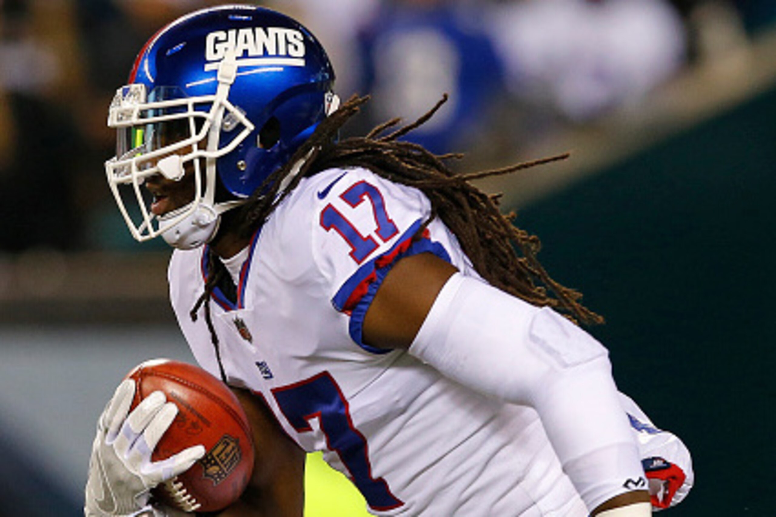 PHILADELPHIA, PA - DECEMBER 22: Dwayne Harris #17 of the New York Giants in action during a game against the Philadelphia Eagles at Lincoln Financial Field on December 22, 2016 in Philadelphia, Pennsylvania. The Eagles defeated the Giants 24-19. (Photo by