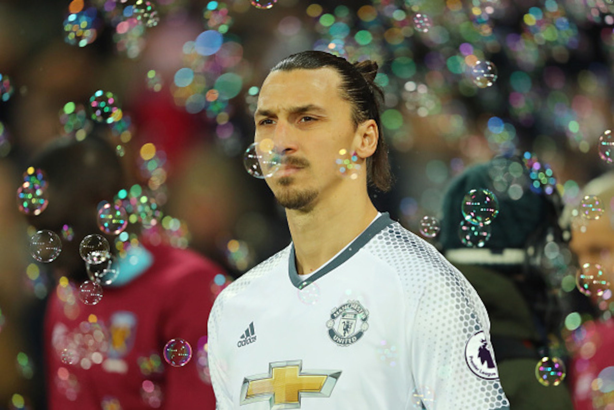 STRATFORD, ENGLAND - JANUARY 02: Zlatan Ibrahimovic of Manchester United walks out for the Premier League match between West Ham United and Manchester United at London Stadium on January 2, 2017 in Stratford, England.  (Photo by Warren Little/Getty Images