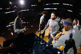 MEMPHIS, TN - NOVEMBER 6:  Chandler Parsons #25 of the Memphis Grizzlies gets introduced before the game on November 6, 2016 at FedExForum in Memphis, Tennessee. NOTE TO USER: User expressly acknowledges and agrees that, by downloading and or using this p