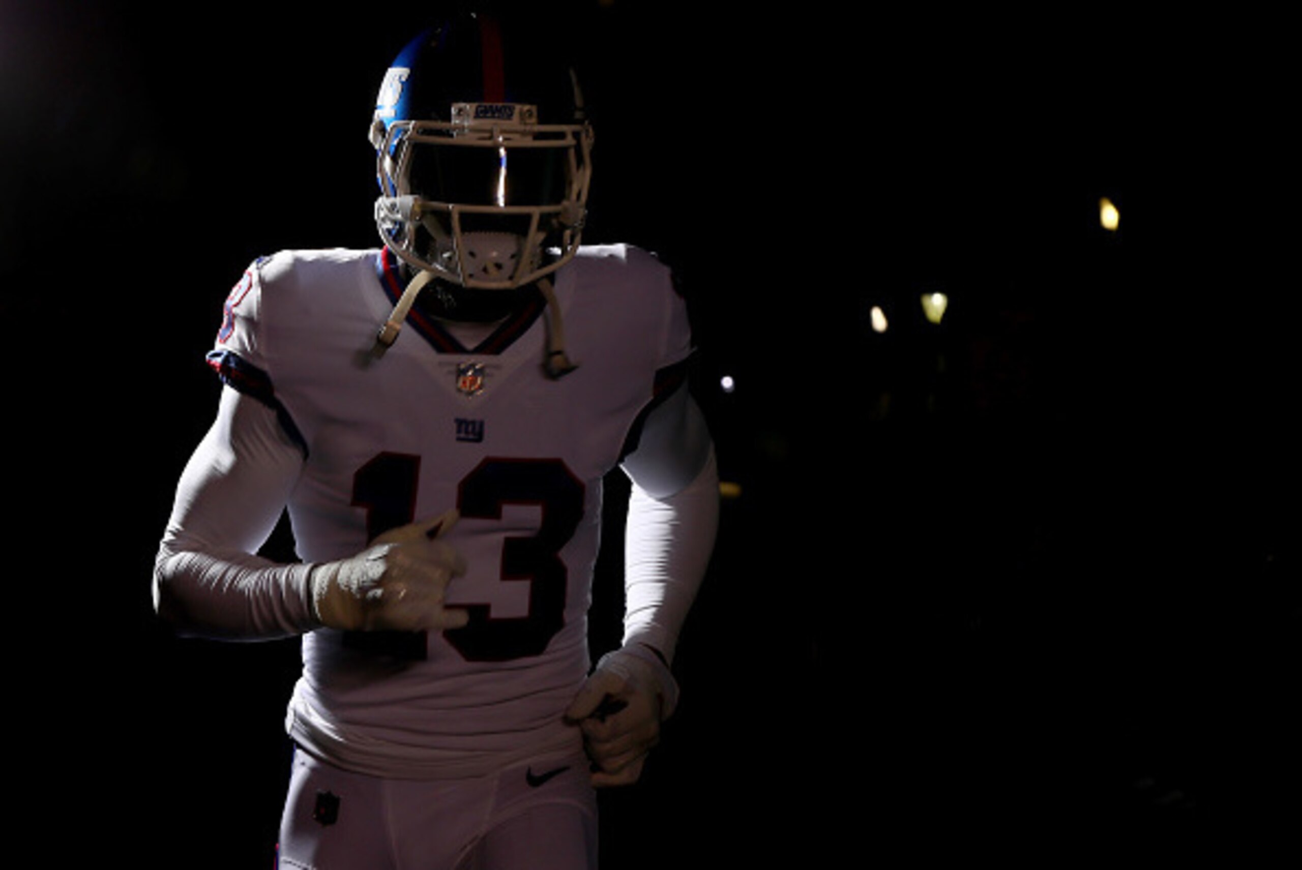 PHILADELPHIA, PA - DECEMBER 22:  Wide receiver Odell Beckham Jr. #13 of the New York Giants runs to the field prior to the game against the Philadelphia Eagles at Lincoln Financial Field on December 22, 2016 in Philadelphia, Pennsylvania.  (Photo by Al Be